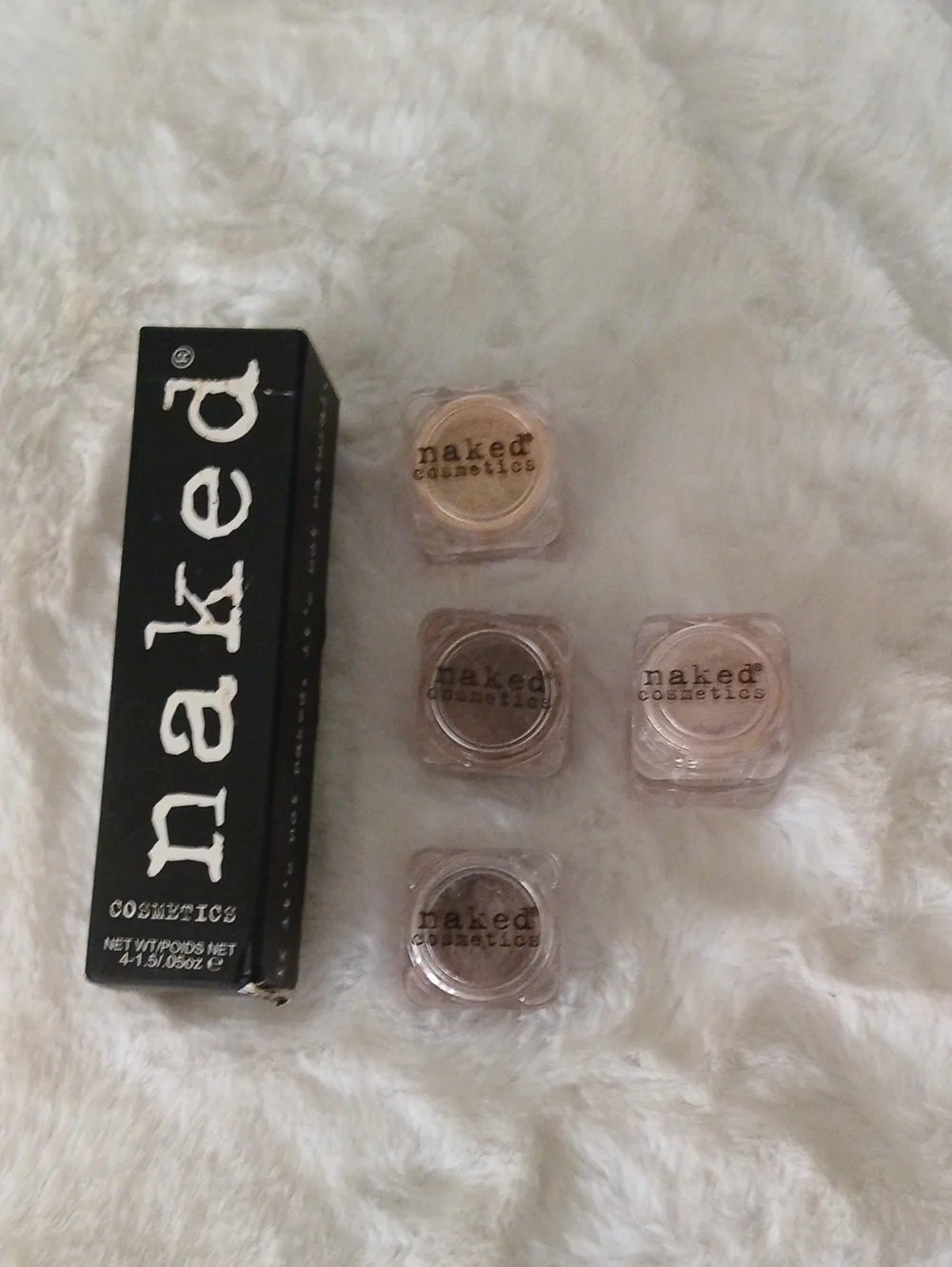 naked cosmetics Neutral Shimmer Eyeshadow Set - Champagne, Gold, Taupe, Beige